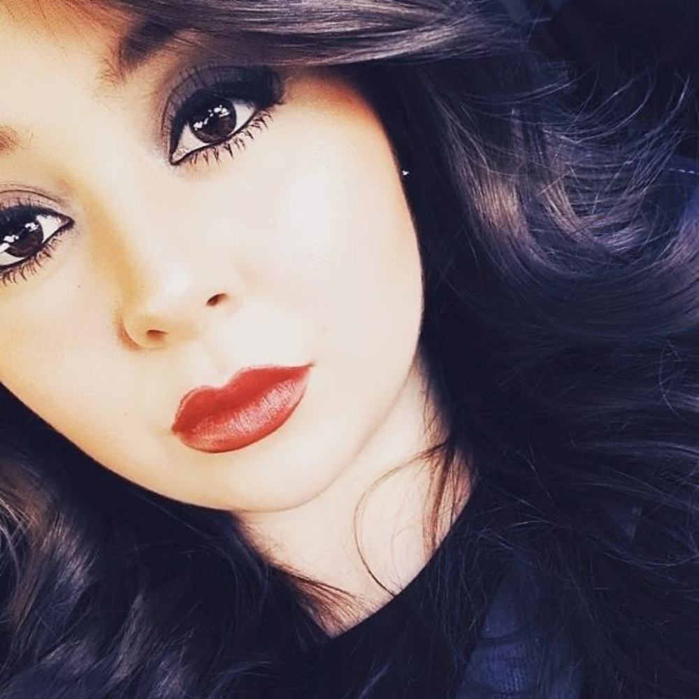 Meet your Posher, Krizel